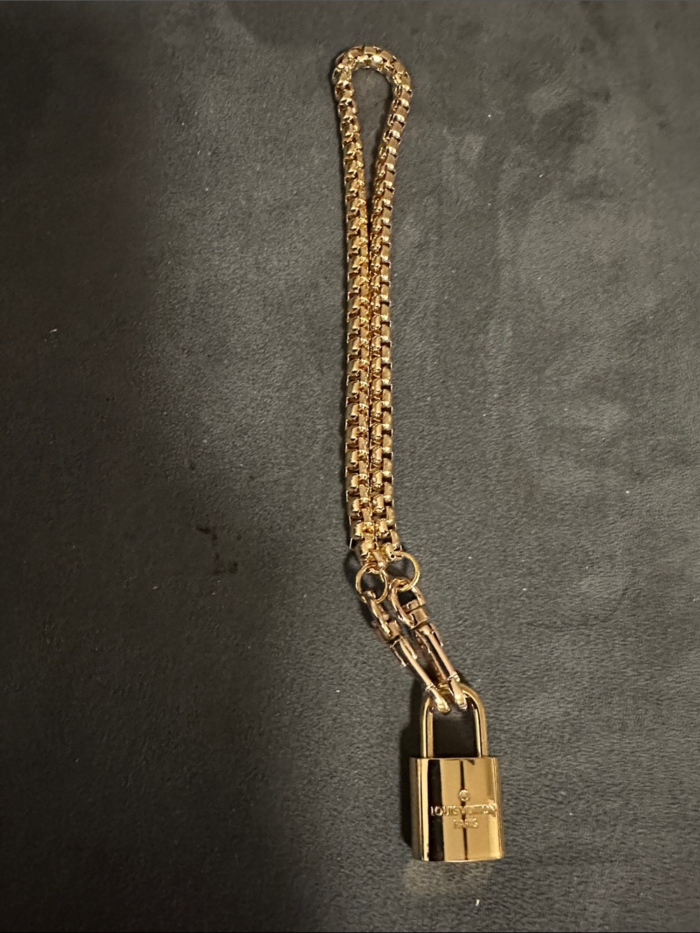 Louis Vuitton Gold Padlock Necklace - Picture 3 of 7